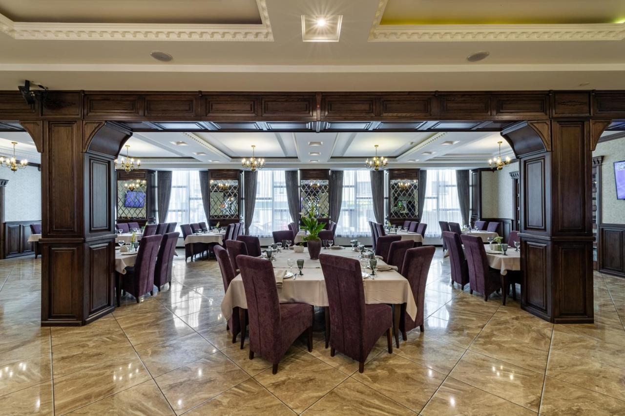 Avalon Palace Ternopil Exteriér fotografie