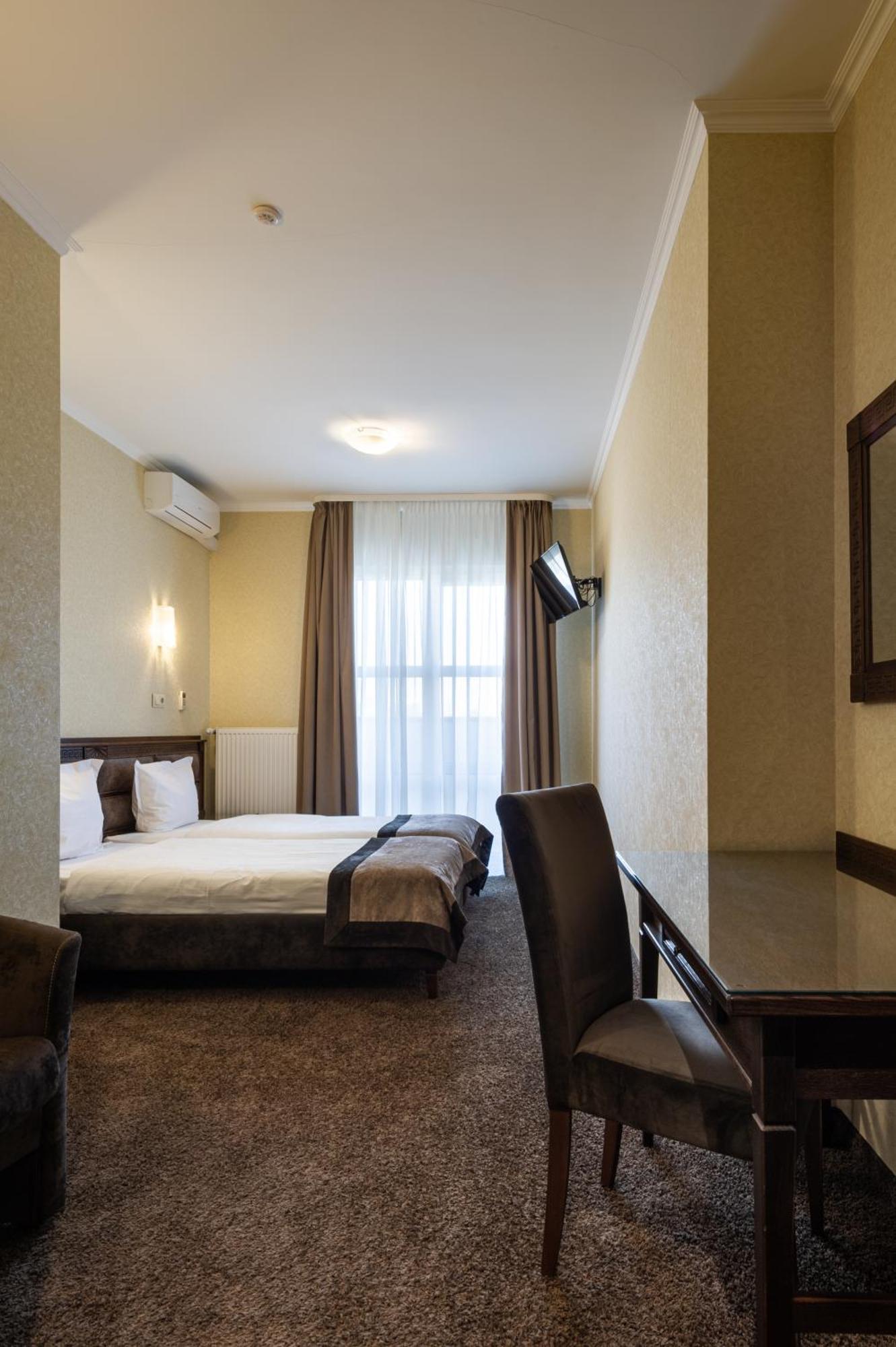 Avalon Palace Ternopil Exteriér fotografie