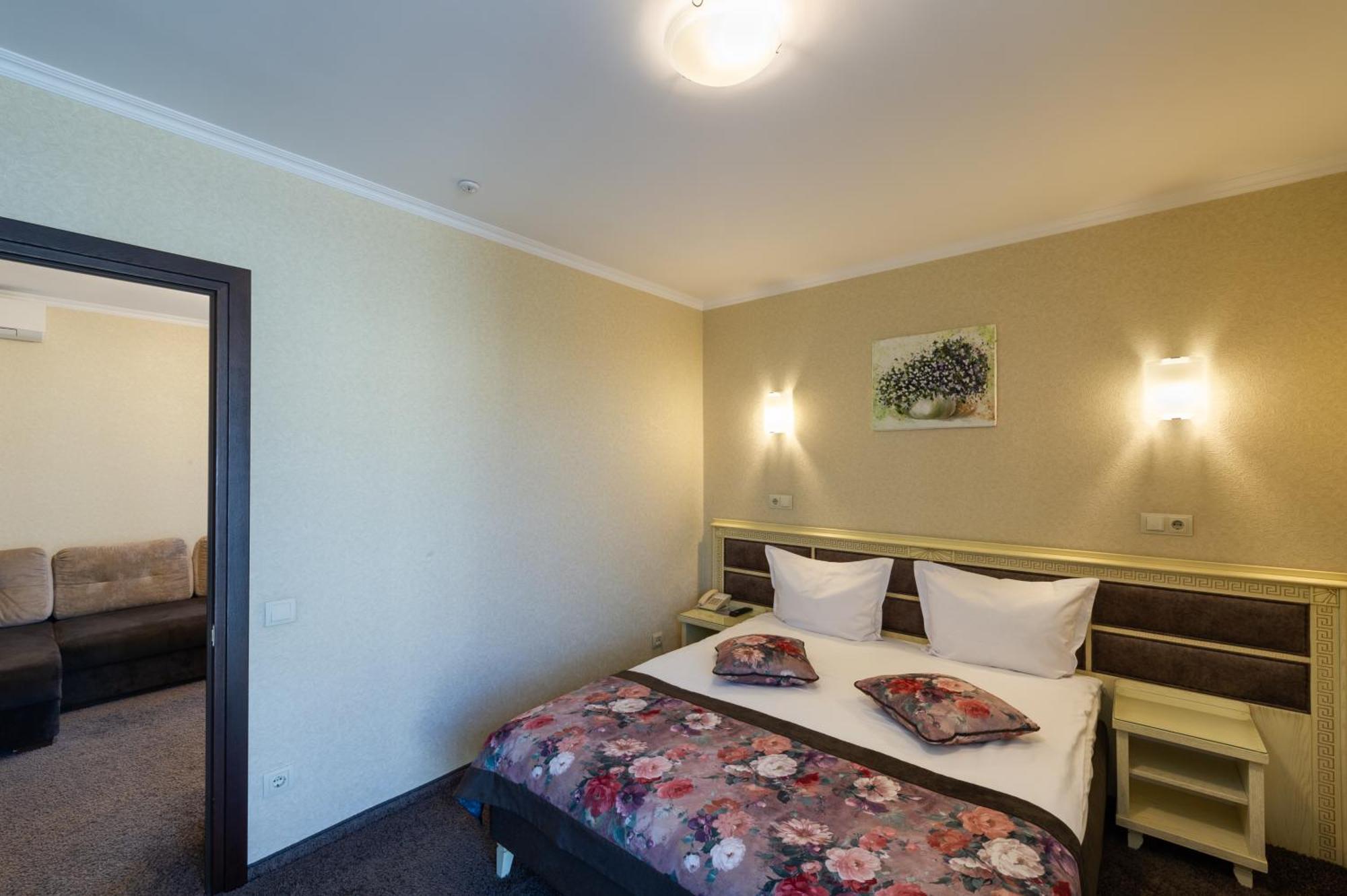 Avalon Palace Ternopil Exteriér fotografie